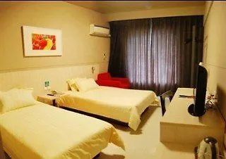 Jinjiang Inn Shanghai Caohejing Xingzhong Road Railway Station Hotel