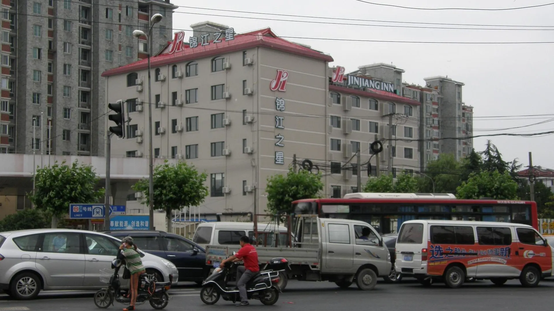 Jinjiang Inn Shanghai Caohejing Xingzhong Road Railway Station Hotel