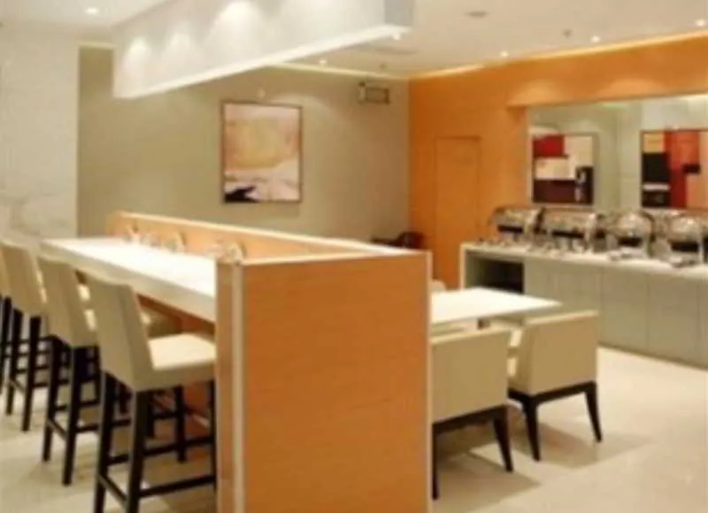 Jinjiang Inn Shanghai Caohejing Xingzhong Road Railway Station Hotel 3*,
