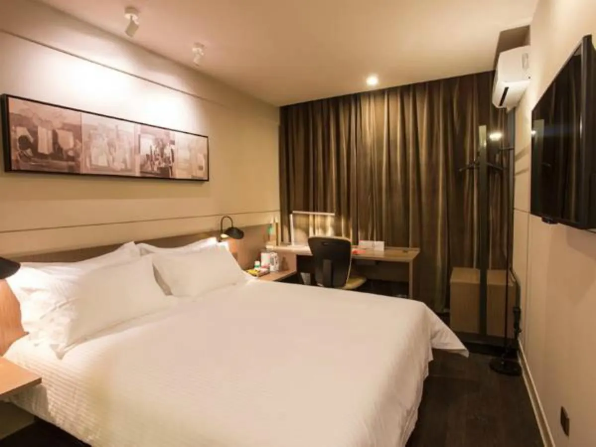 ***  Jinjiang Inn Shanghai Caohejing Xingzhong Road Railway Station Hotel China